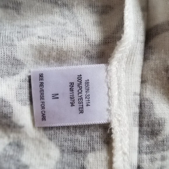 One World Live and Let Live Top - Picture 6 of 7